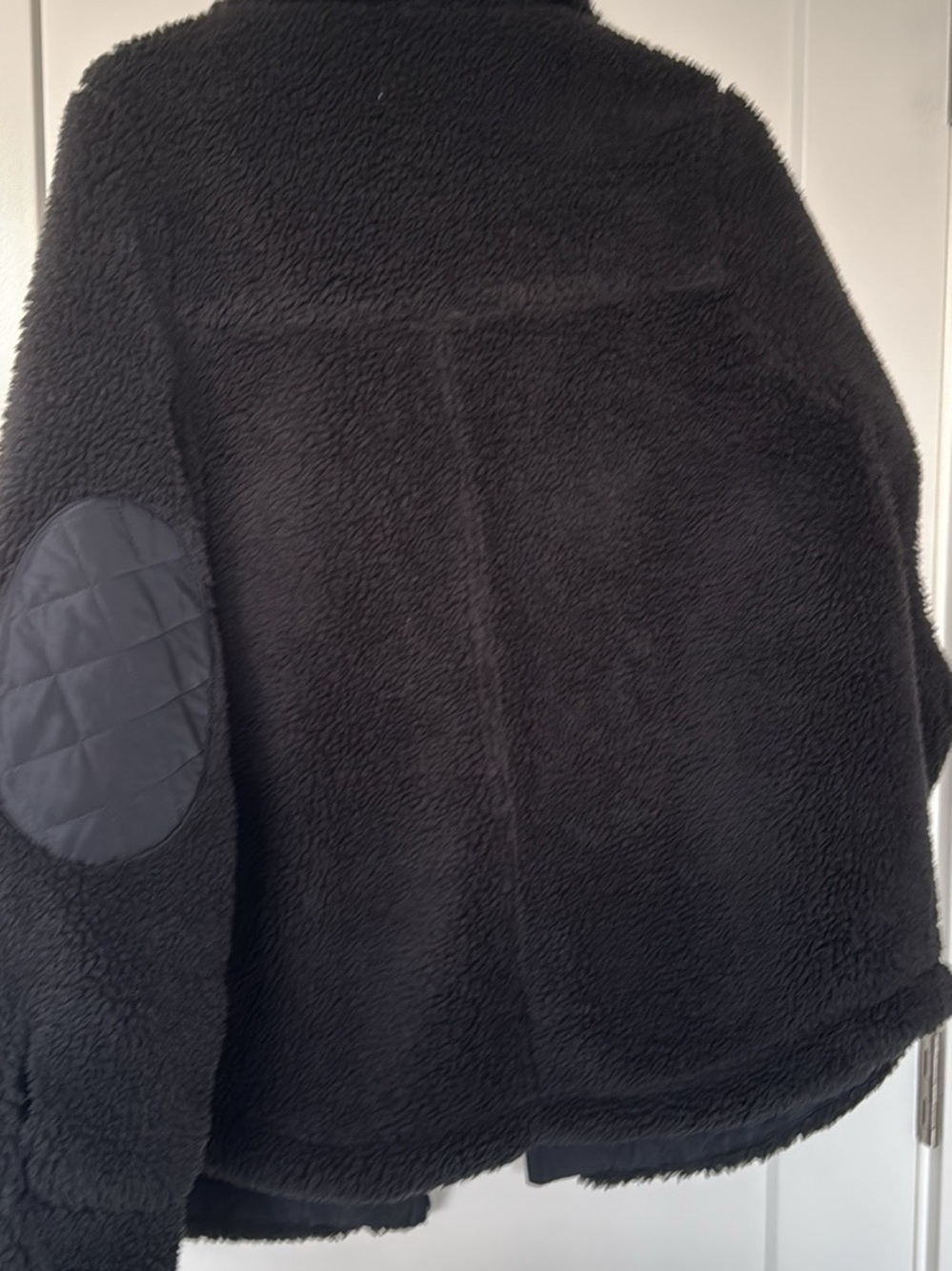 Womens Alo Jacket with Quilted Pockets - Picture 2 of 8